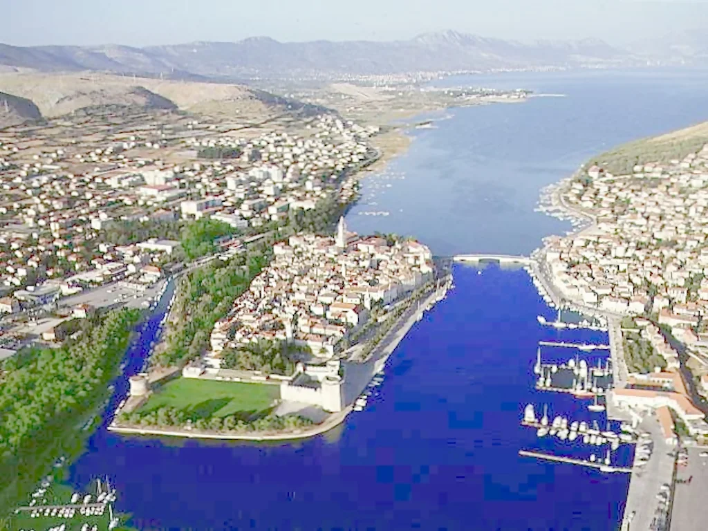  Trogir 